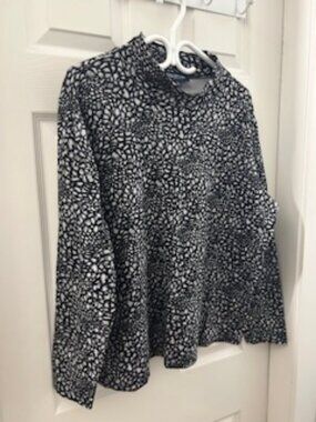 Jones New York Long Sleeve T-Shirt